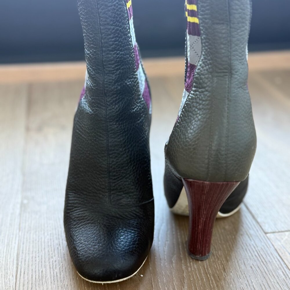 Fendi Bootie - Picture 2 of 3